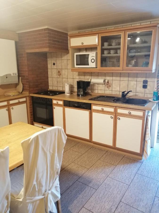 Glori' S Fewo Gross Bad Sooden-Allendorf Buitenkant foto